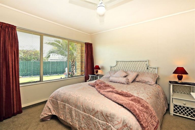Photo of property in 26 Glamorgan Avenue, Tamatea, Napier, 4112