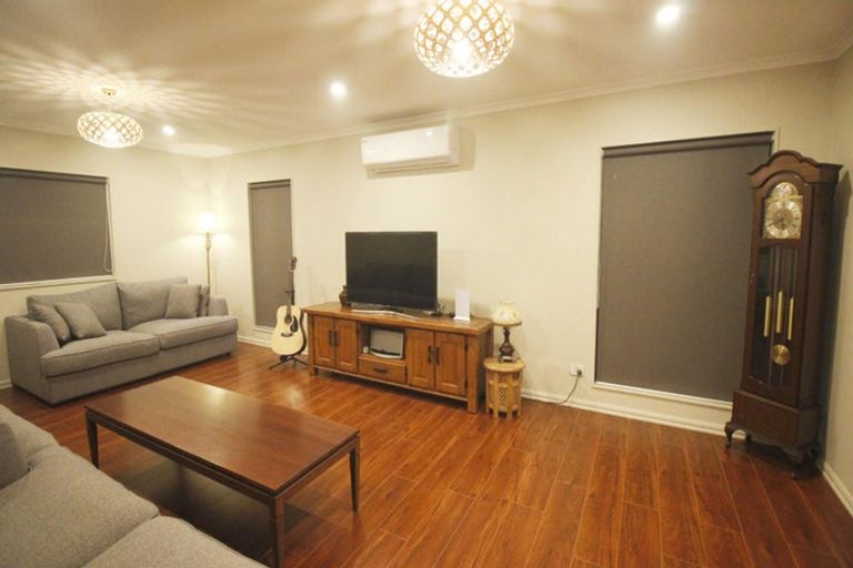 Photo of property in 78c Hyland Place, Waiuku, 2681