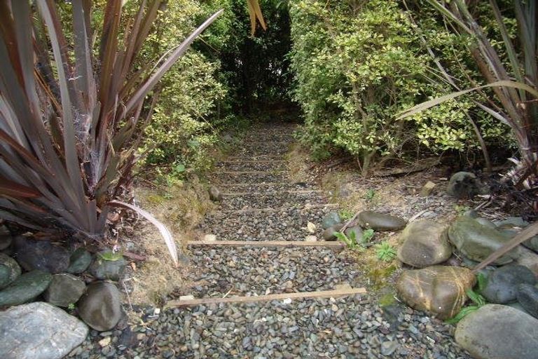 Photo of property in 75 Tukuka Street, Nelson South, Nelson, 7010