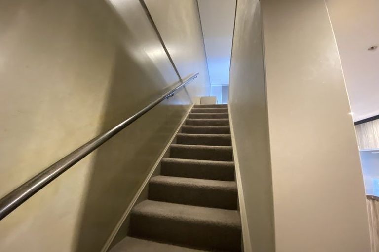 Photo of property in Canvas Apartments, 11/307u Willis Street, Te Aro, Wellington, 6011