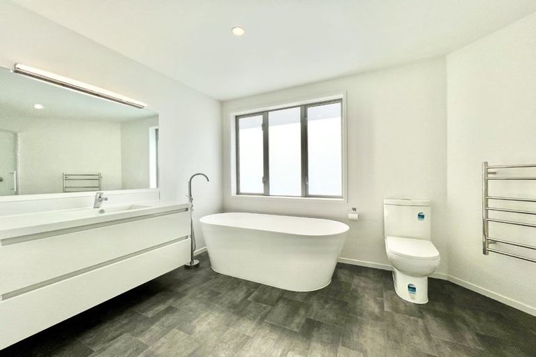 Photo of property in 4 Benhar Close, Kelson, Lower Hutt, 5010