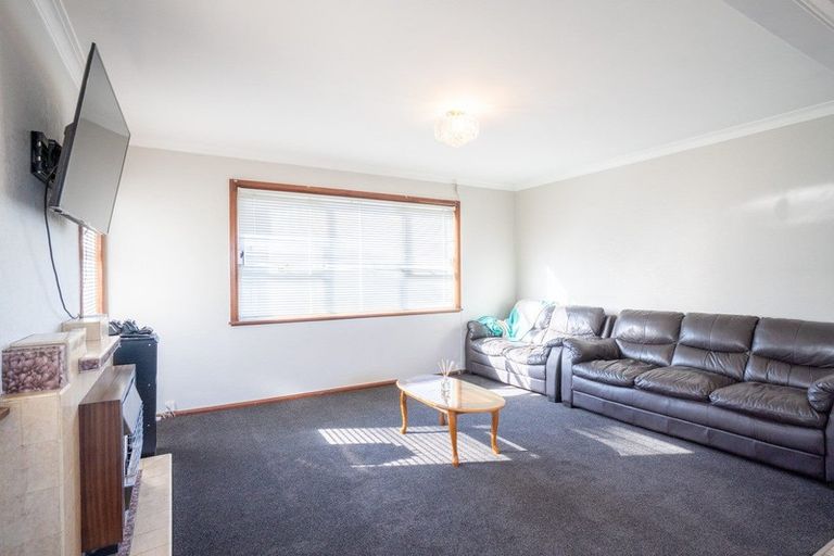 Photo of property in 25 Featherston Street, Takaro, Palmerston North, 4412