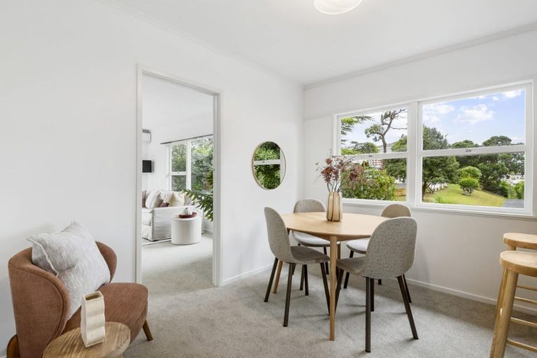Photo of property in 41 Knightsbridge Drive, Forrest Hill, Auckland, 0620