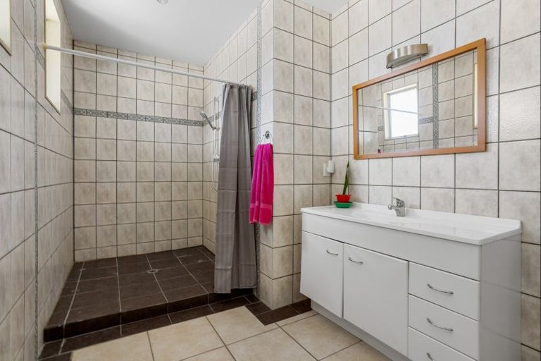 Photo of property in 807 Martyn Road, Whangamata, 3620