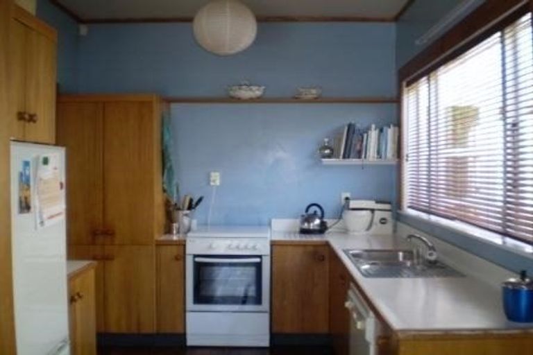 Photo of property in 30 Thompson Street, Mount Cook, Wellington, 6011