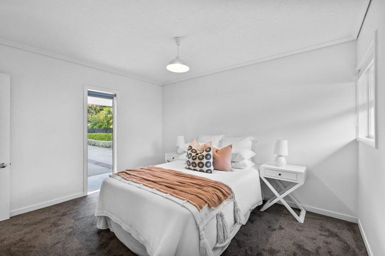 Photo of property in 2/65a Hamilton Avenue, Ilam, Christchurch, 8041