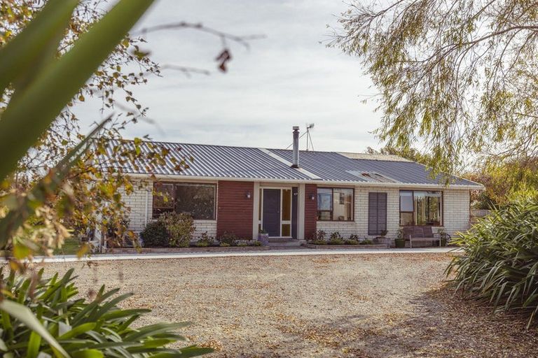 Photo of property in 93 Cemetery Road, Sanson, Palmerston North, 4479