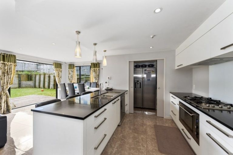 Photo of property in 35 Heathfield Avenue, Huntington, Hamilton, 3210