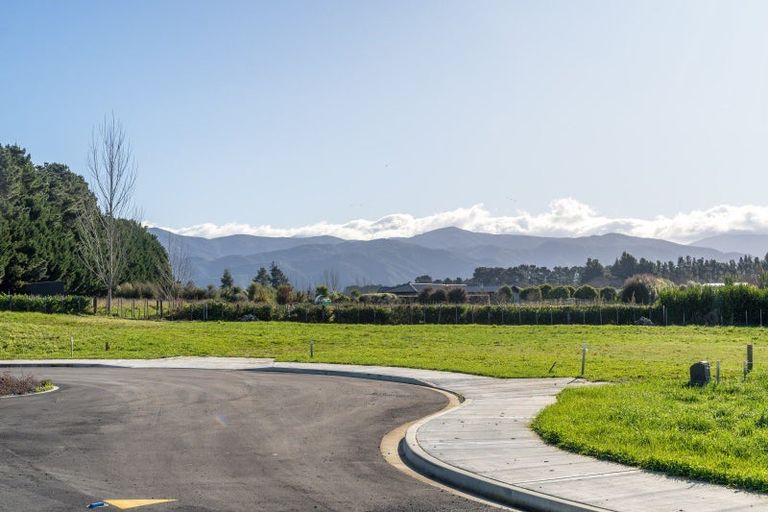 Photo of property in 9 Nichols Lane, Greytown, 5712