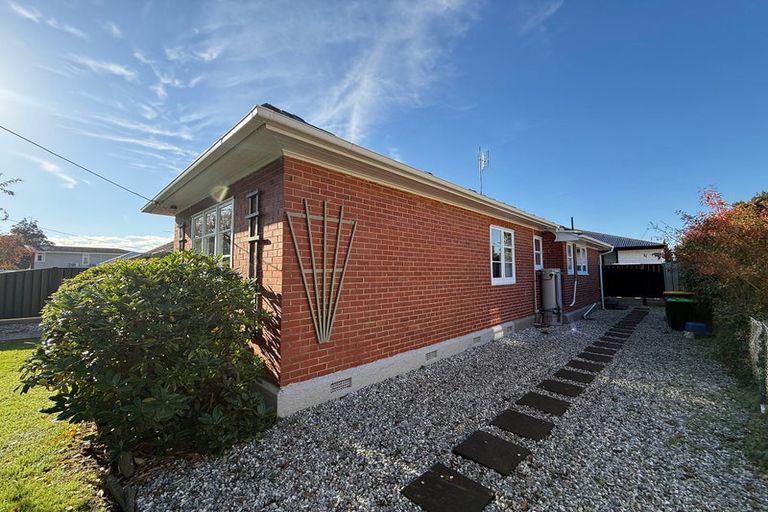 Photo of property in 5 Queen Street, Brighton, Dunedin, 9035
