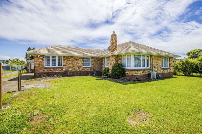 Photo of property in 24 Fairview Road, Papatoetoe, Auckland, 2025