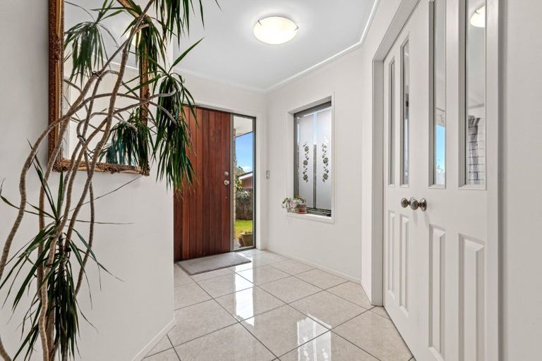 Photo of property in 13a Chevron Drive, Bellevue, Tauranga, 3110