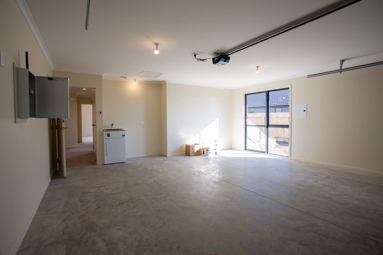 Photo of property in 7 Devon Lane, Carterton, 5713
