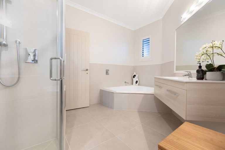 Photo of property in 26 Santa Cruz Drive, Papamoa Beach, Papamoa, 3118