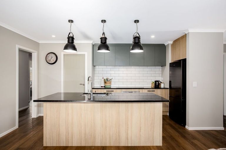 Photo of property in 24 Queen Charlotte Drive, Aotea, Porirua, 5024