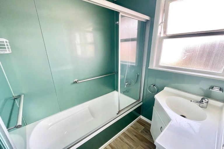 Photo of property in 540 Weymouth Road, Weymouth, Auckland, 2103