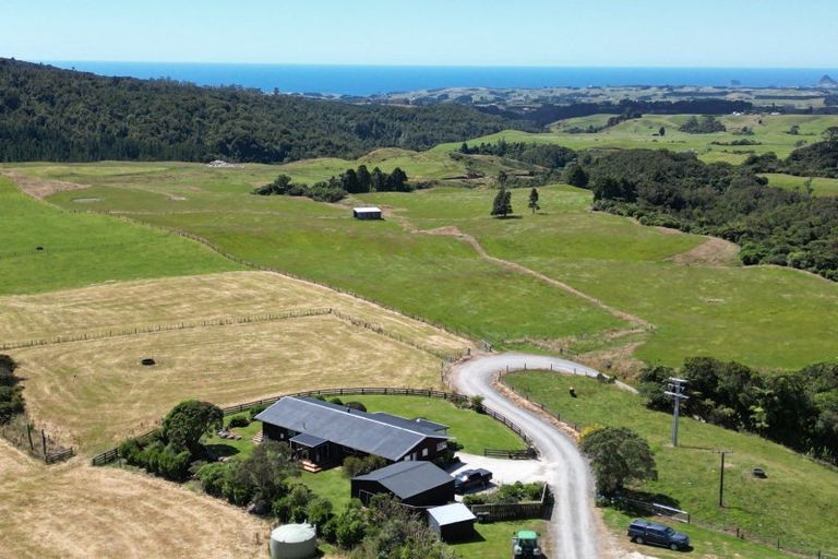 Photo of property in 415 Kirihau Road, Koru, New Plymouth, 4374