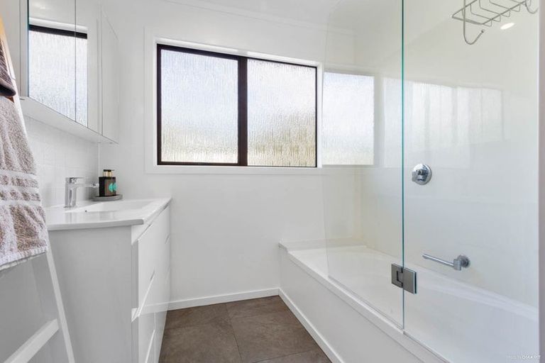 Photo of property in 46 Arawa Street, New Lynn, Auckland, 0600