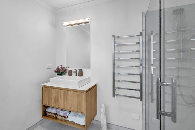 Photo of property in 44 Fernbrook Drive, Hurworth, New Plymouth, 4310
