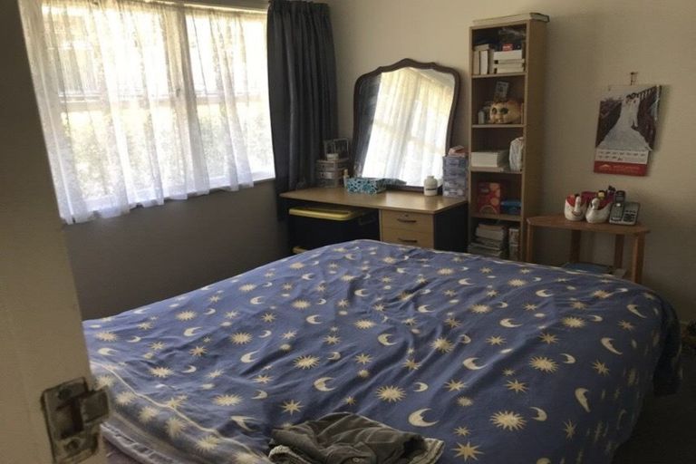 Photo of property in 112 Great South Road, Manurewa, Auckland, 2102