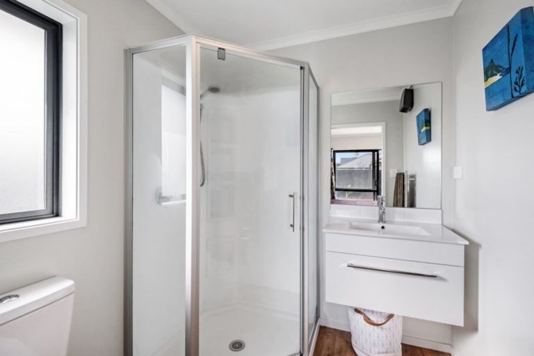 Photo of property in 36 Luxembourg Crescent, Halswell, Christchurch, 8025