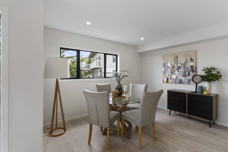 Photo of property in 33a Patons Road, Howick, Auckland, 2014