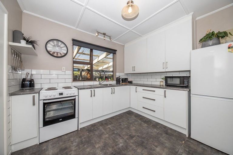 Photo of property in 33 Domett Street, Westport, 7825