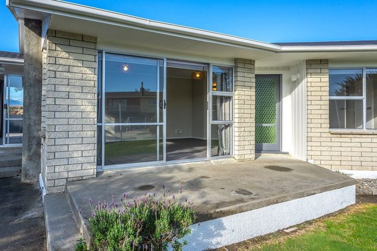 Photo of property in 26 Mountainview Terrace, Otaki Beach, Otaki, 5512