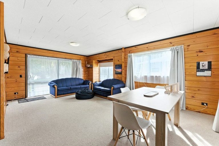 Photo of property in 5 Takarangi Street, Putiki, Whanganui, 4500