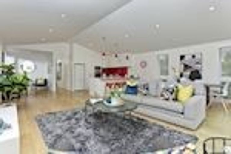 Photo of property in 34 Sylvia Road, Hillcrest, Auckland, 0627