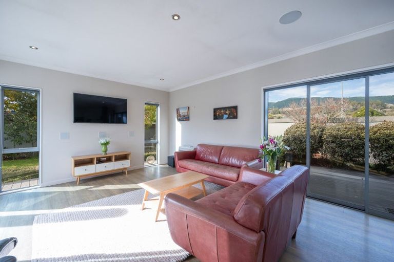 Photo of property in 11 Lucy Murcott Place, Stoke, Nelson, 7011