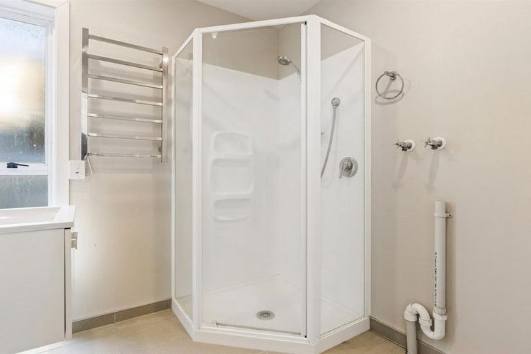 Photo of property in 1/18 George Street, Riccarton, Christchurch, 8041