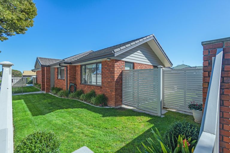Photo of property in 47 Mcgregor Street, Milson, Palmerston North, 4414