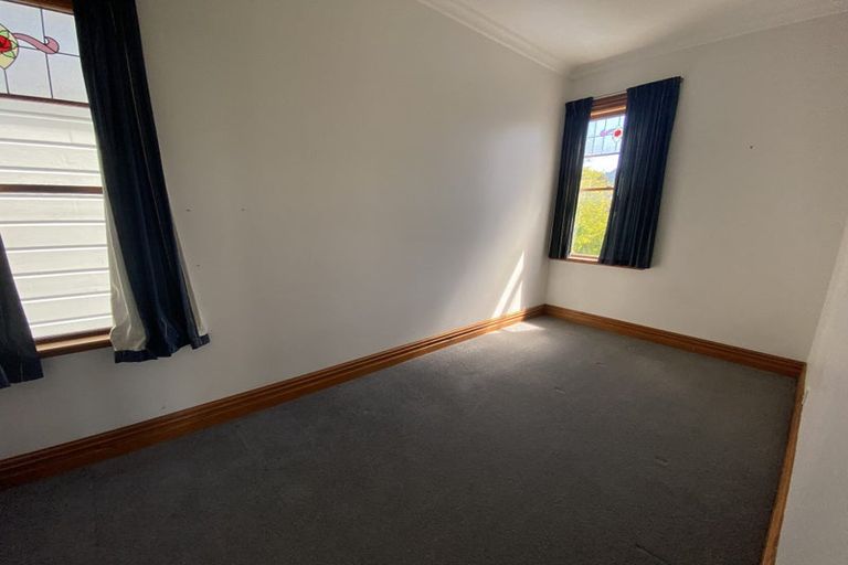 Photo of property in 138 Russell Terrace, Berhampore, Wellington, 6023