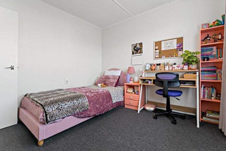 Photo of property in 14 Church Street, Tuakau, 2121