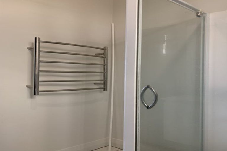 Photo of property in 118 Austin Street, Mount Victoria, Wellington, 6011