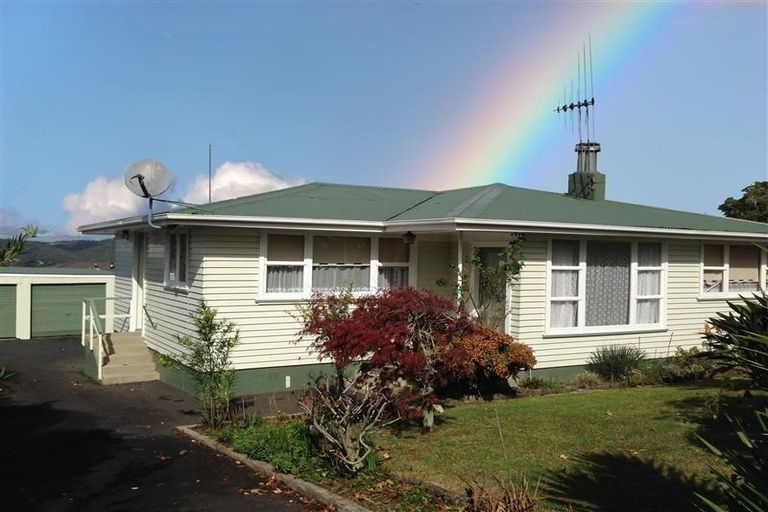 Photo of property in 3 Mcinnes Avenue, Te Kamo, Whangarei, 0112