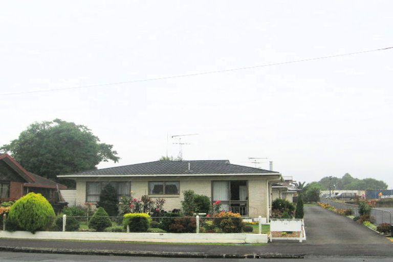 Photo of property in 4/23 Roulston Street, Pukekohe, 2120