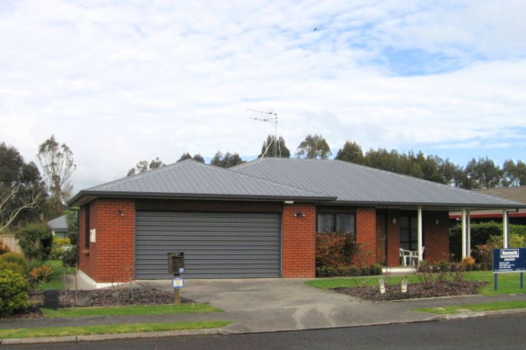 Photo of property in 71 Sunnyhills Avenue, Glenview, Hamilton, 3206