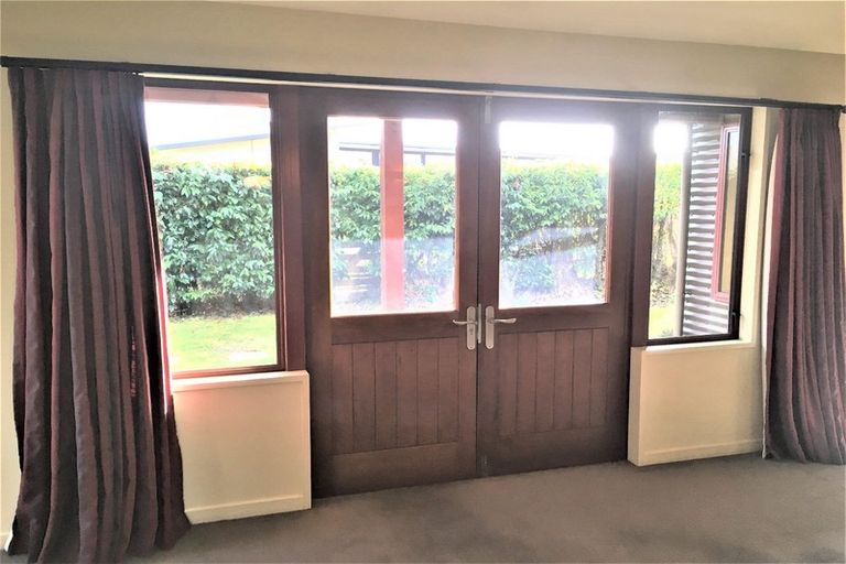 Photo of property in 18b Glenfinnon Place, Wanaka, 9305