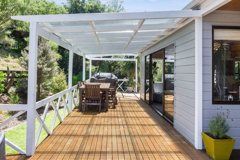 Photo of property in 87b Joseph Banks Drive, Whitby, Porirua, 5024