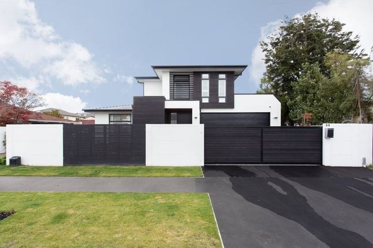 Photo of property in 69 Mansfield Avenue, St Albans, Christchurch, 8014