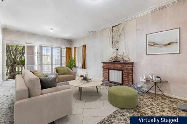 Photo of property in 36 Rimu Street, New Lynn, Auckland, 0600