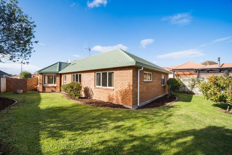 Photo of property in 9 Madison Avenue, Milson, Palmerston North, 4414