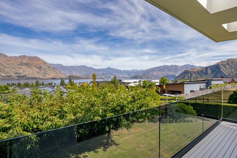 Photo of property in 47 Forest Heights, Wanaka, 9305