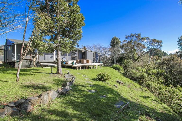 Photo of property in 10 Goudie Road, Helensville, 0875