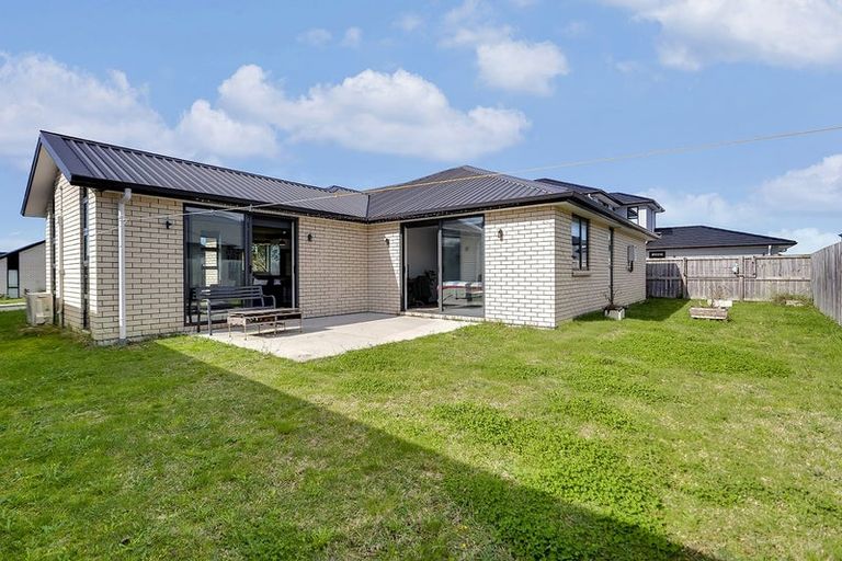 Photo of property in 22 Inuwai Street, Glenview, Hamilton, 3206