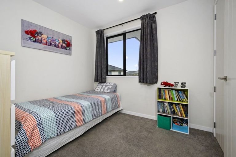 Photo of property in 51 Kahuparere Crescent, Pyes Pa, Tauranga, 3112