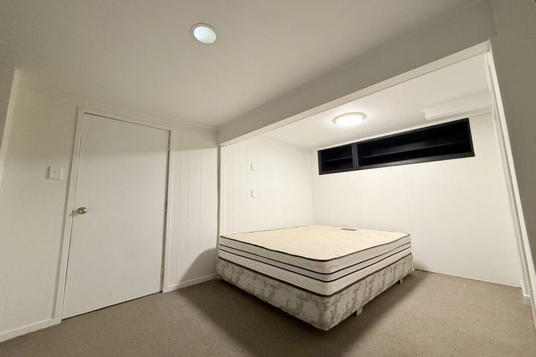 Photo of property in 69 Bentley Avenue, Glenfield, Auckland, 0629