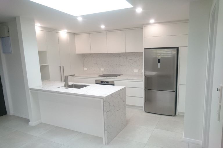 Photo of property in 3a Eltham Road, Blenheim, 7201